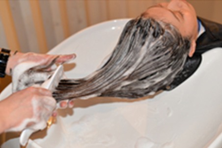 宇治市でヘアサロンならヘアケアが得意なHORIC(ホリック)へ